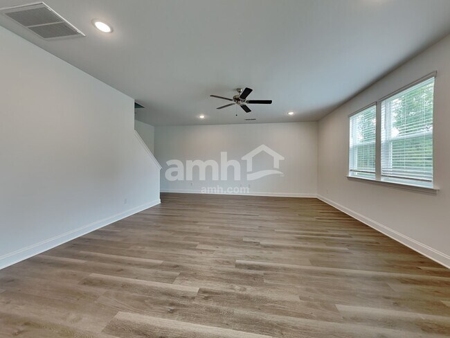 Building Photo - 4788 McDade Lane