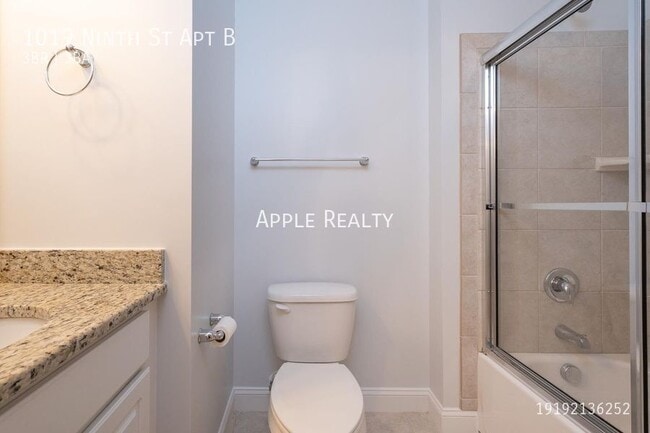 Building Photo - 1019 9th St