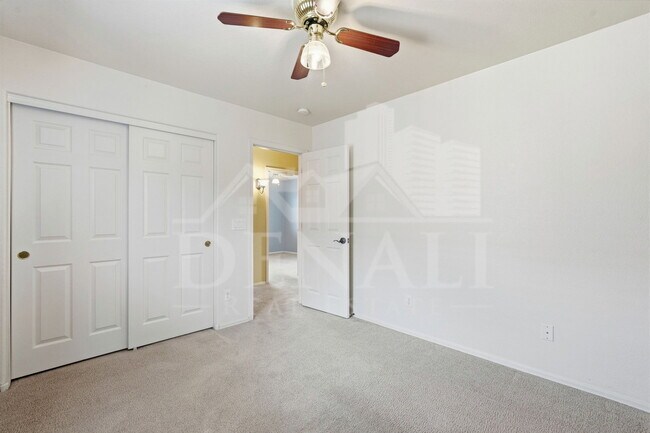 Building Photo - 11319 W Madisen Ellise Dr