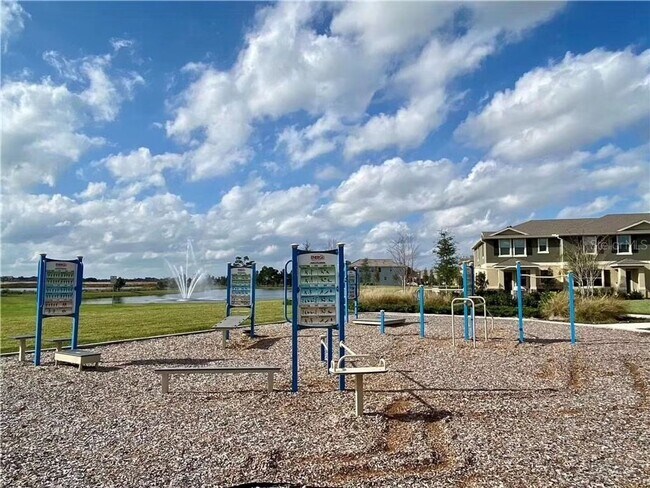 Building Photo - 16311 Lakelet Aly