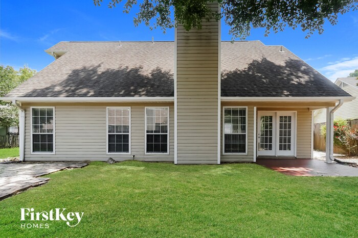 Building Photo - 1541 Timber Dr