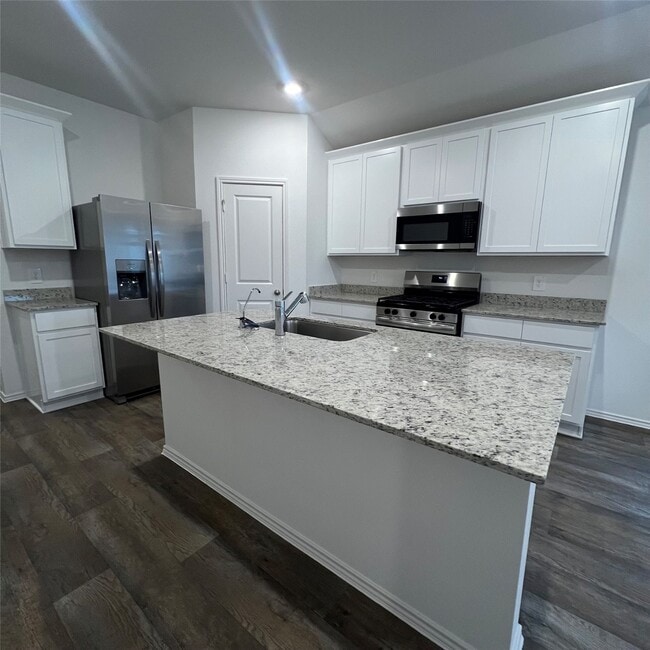 Building Photo - 3822 Zoeys Wy