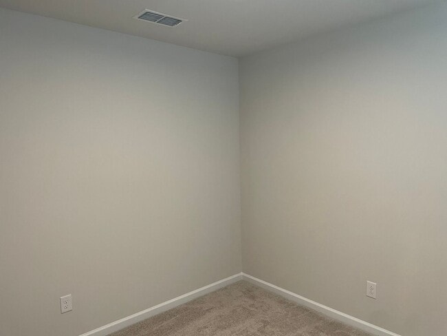Building Photo - 8103 Sterling Oaks Dr