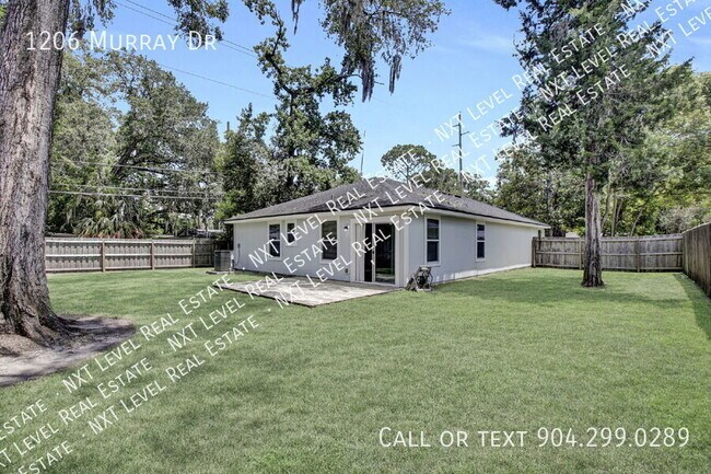 Building Photo - 1206 Murray Dr