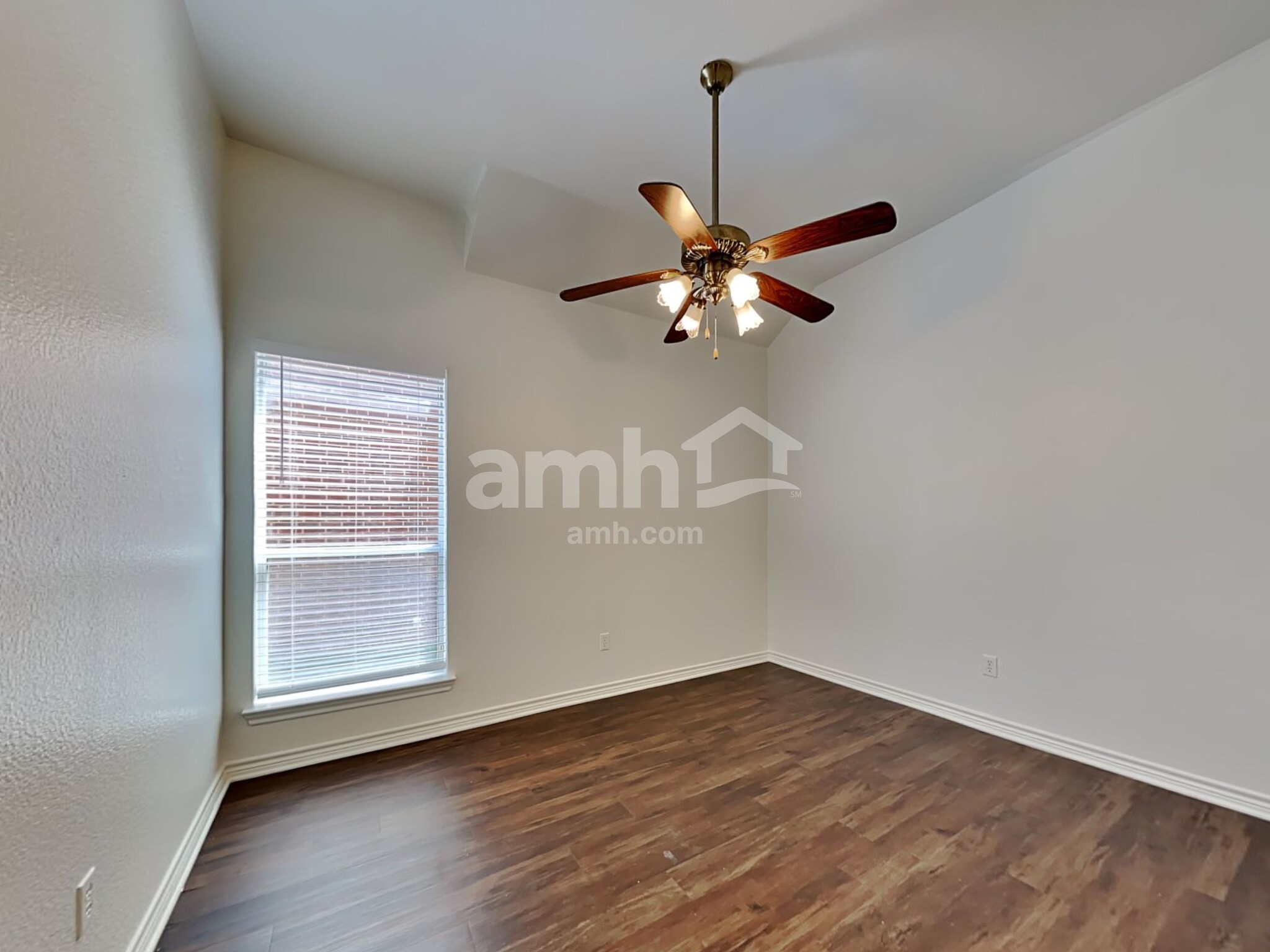 Building Photo - 1506 Melanie Trl