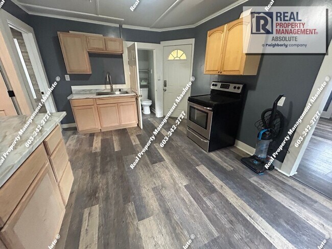 Building Photo - 50 W Bow St