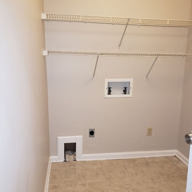Building Photo - Garden Villa Estates