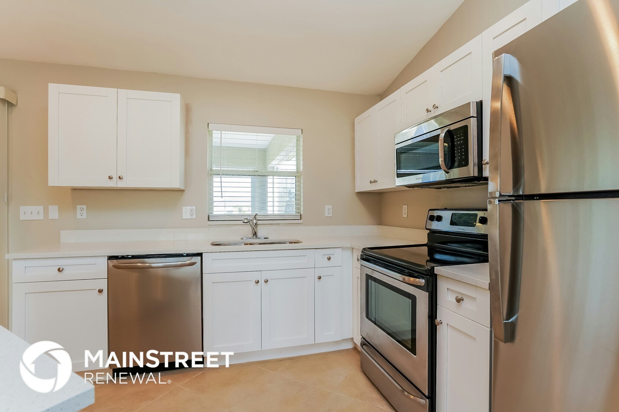 Building Photo - 1405 SW 13th Terrace