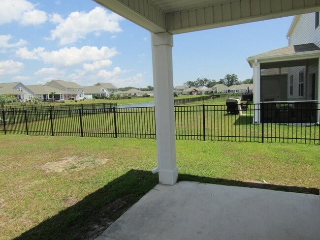 Building Photo - 2165 Ainsley Dr
