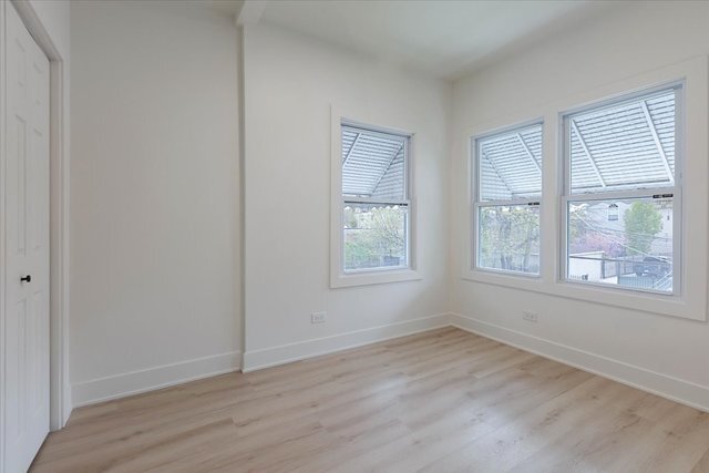 Building Photo - 1808 N Karlov Ave