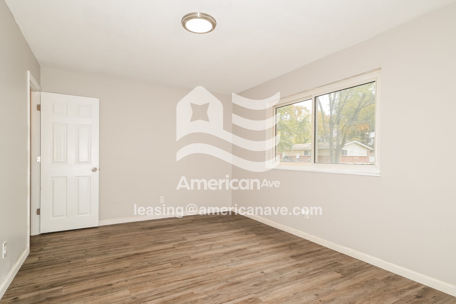 Building Photo - 11020 Linnell Dr