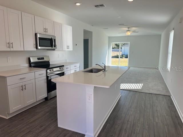 Building Photo - 8476 SW 41st Cir