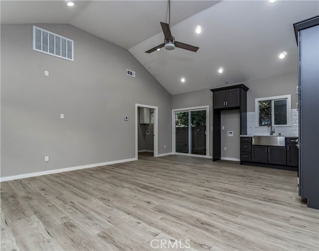 Building Photo - 13940 Brightwell Ave