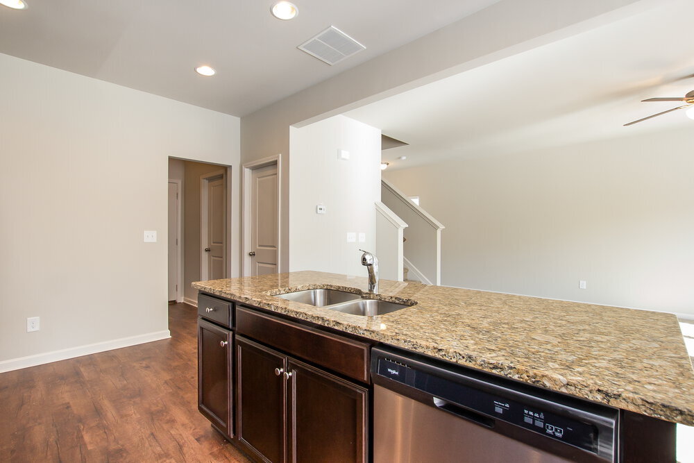 Building Photo - 62 Fern Walk