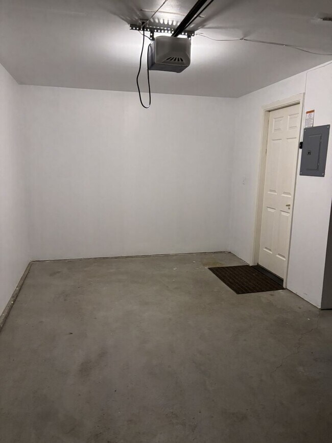 Building Photo - 1756 NW 59th St