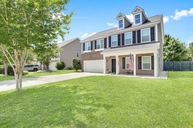 Building Photo - 5-Bedroom Buckhead East Home with Modern Kitchen & Large Fenced Yard
