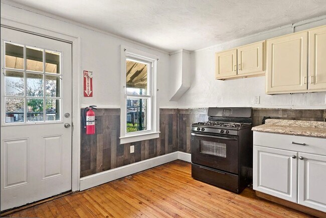 Building Photo - Cozy 2 bedroom in Pottstown