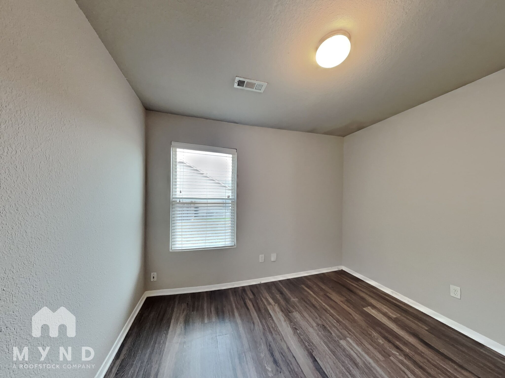 Building Photo - 7008 Pearl Vly Cv