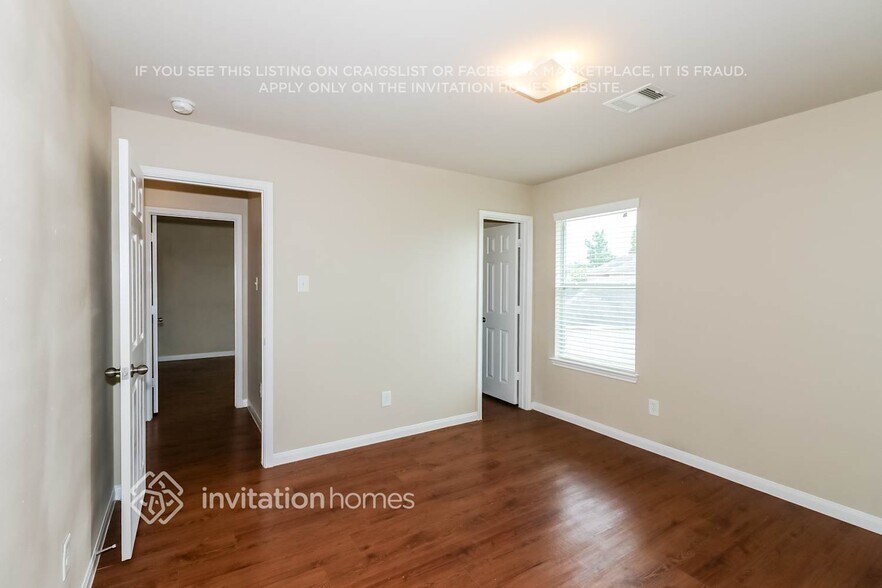 Building Photo - 18715 N Lyford Dr
