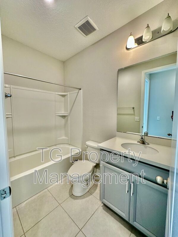 Building Photo - 11477 Surfline Ct