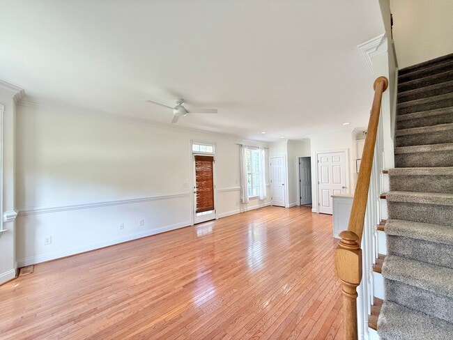Building Photo - **OFFERING WAIVED APPLICATION FEES & $100 ...
