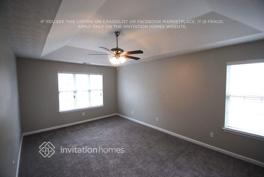 Building Photo - 4327 Sentinel Pl