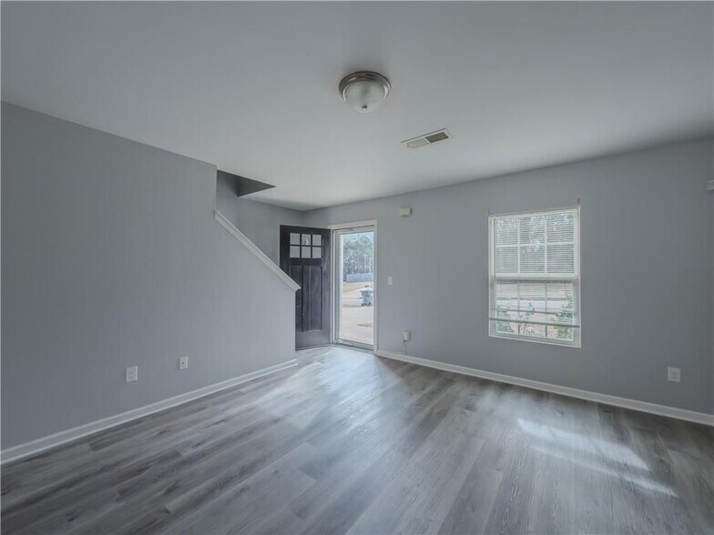 Building Photo - 340 Arthurs Ln