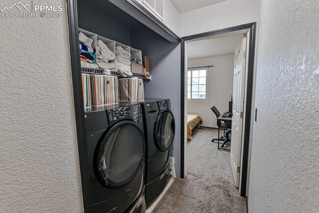 Building Photo - 11360 Justamere Dr