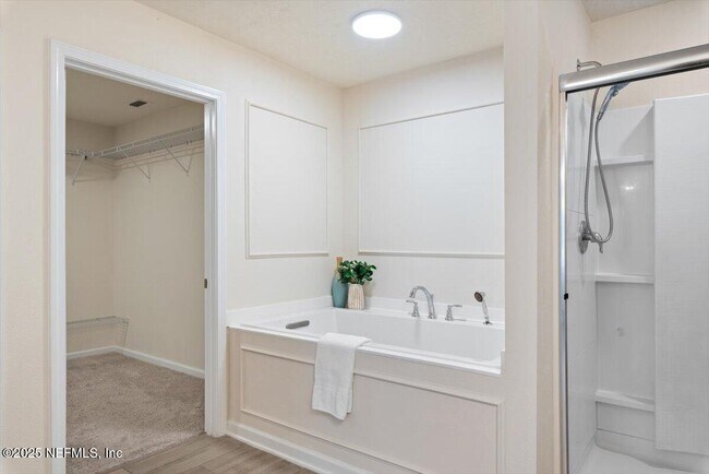 Building Photo - 88 N Hamilton Springs Rd