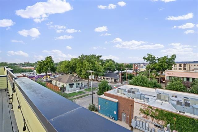 Building Photo - 410 Melba St