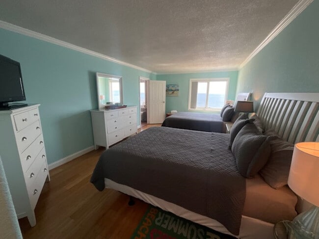 Building Photo - 303 Atlantic Ave