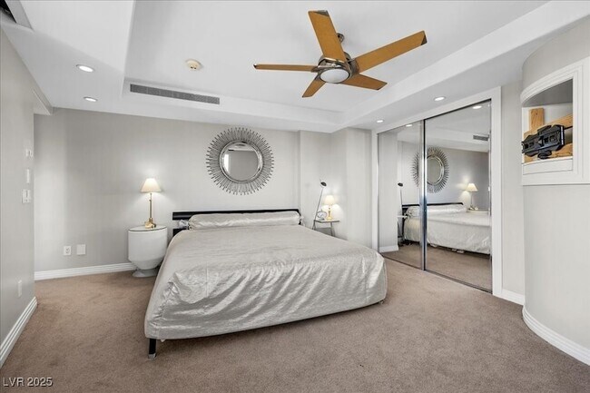 Building Photo - 3111 Bel Air Dr