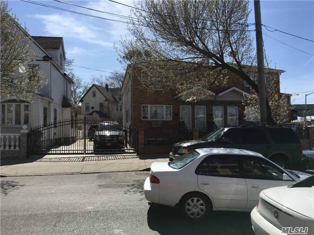 Primary Photo - 103-06 Remington St