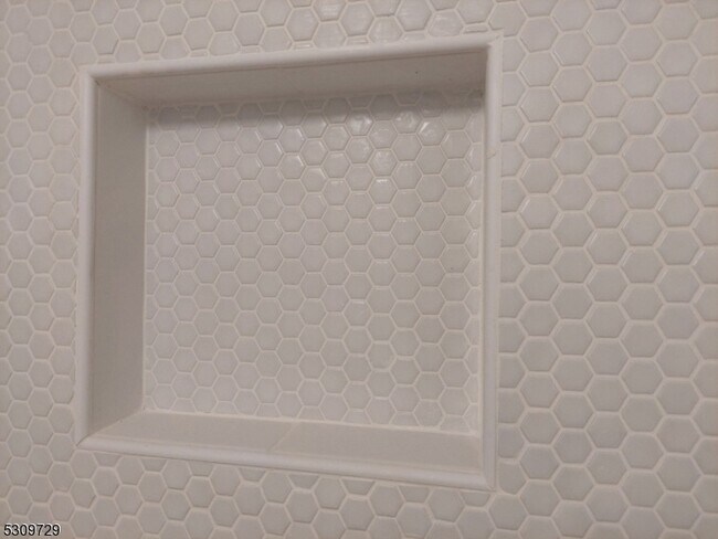 Building Photo - 138 Watchung Ave