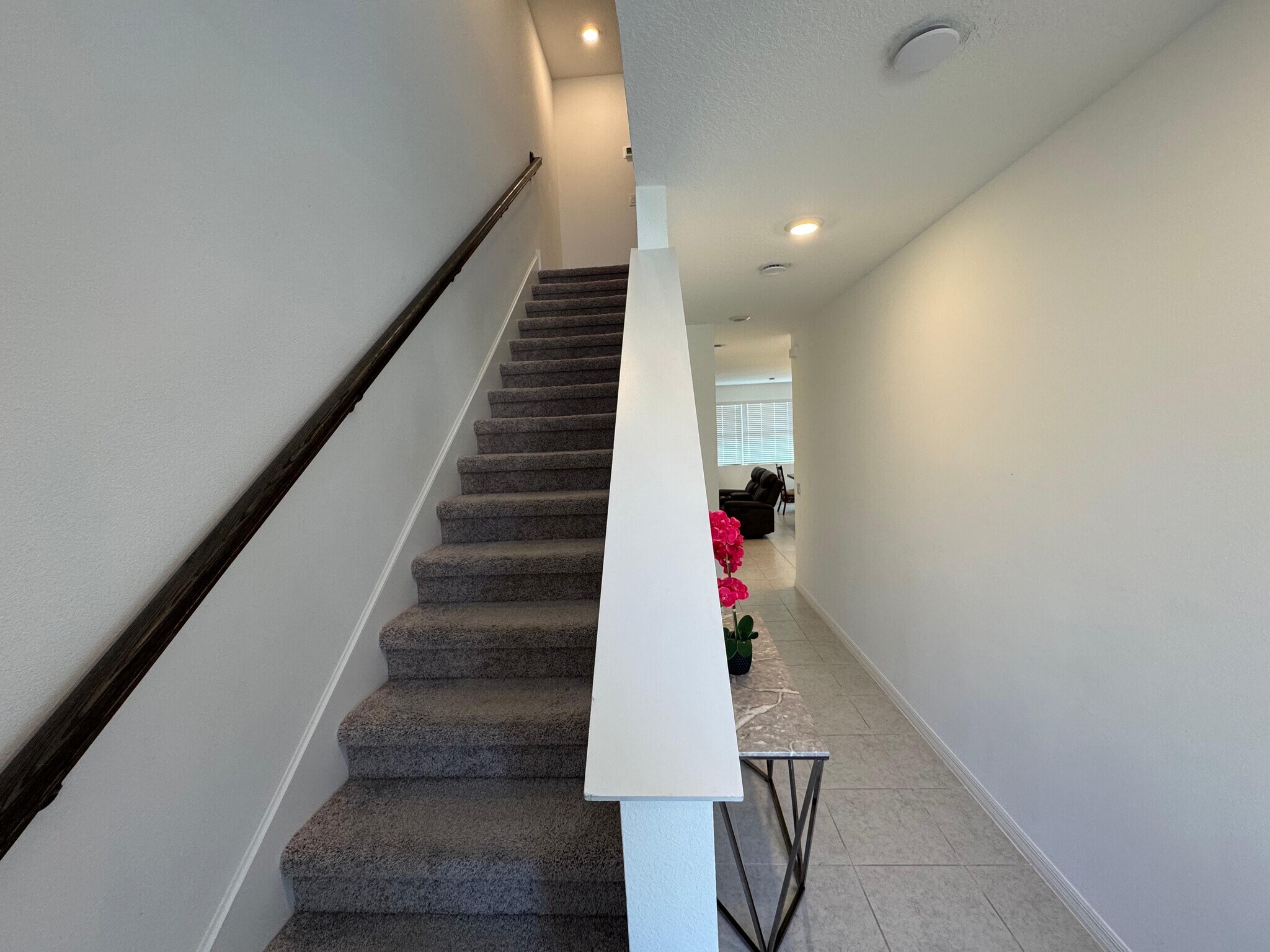 Building Photo - 706 Longboat Dr