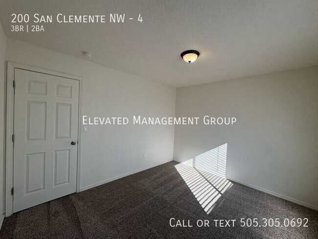 Building Photo - 200 San Clemente Ave NW