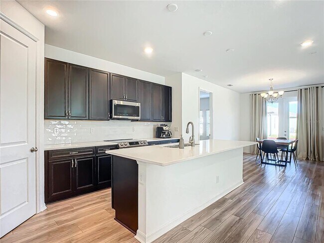 Building Photo - 1317 Sterling Pointe Dr