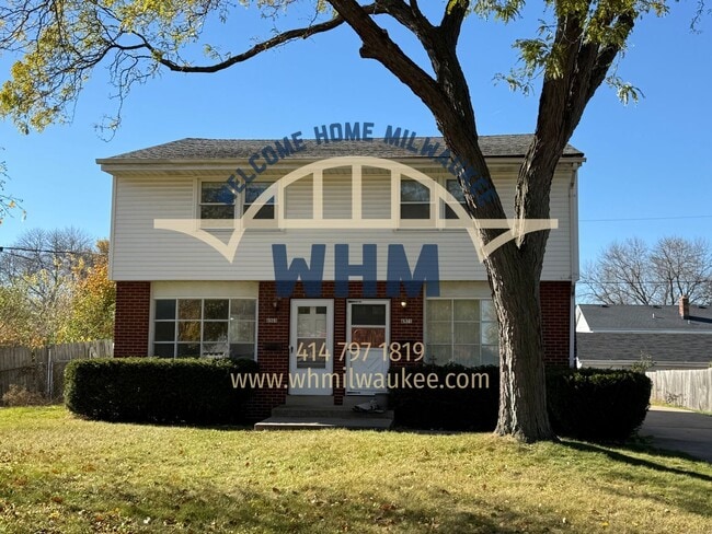 Primary Photo - 4969 N 105th St