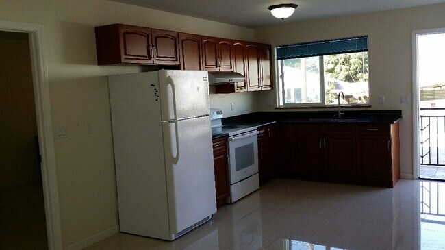 Primary Photo - 1535 Auld Ln