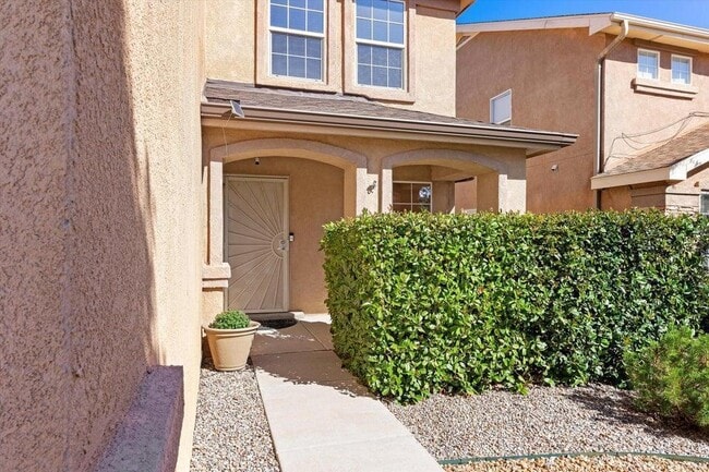 Building Photo - 10504 Woodquail Dr NW