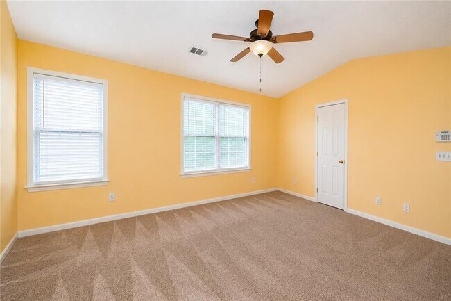 Building Photo - 1745 Kilmington Ct