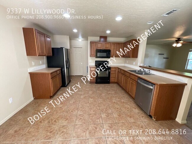 Building Photo - 9337 W Lillywood Dr