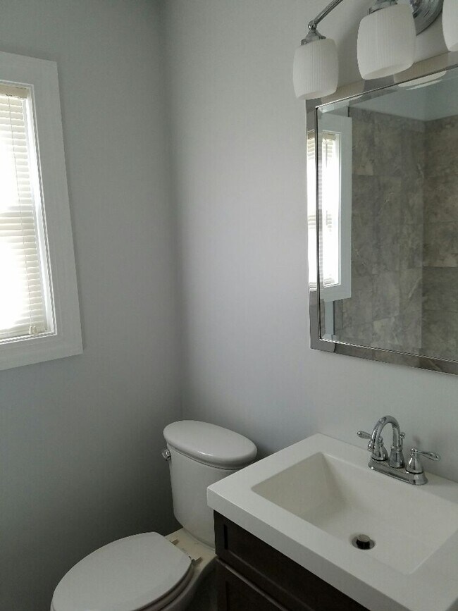 Building Photo - 1100 W Williams Cir