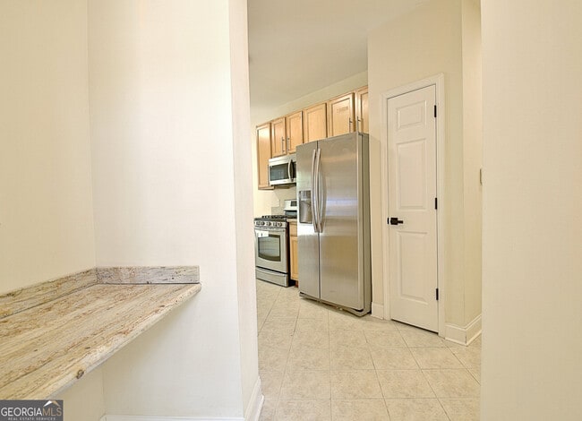 Building Photo - 110 Freeman Forest Dr