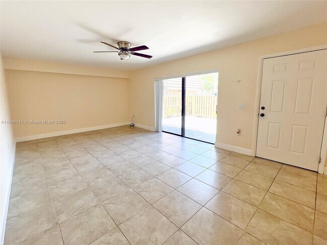 Building Photo - 182 Charter Way