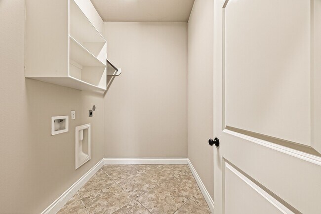 Building Photo - 3007 Tamara Creek Ln