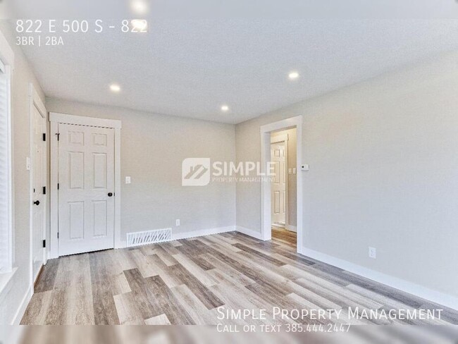 Building Photo - 822 500 S