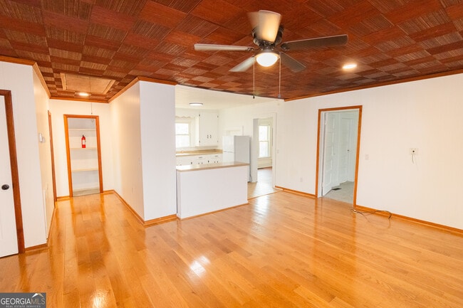 Building Photo - 3367 Rocky Ford Rd
