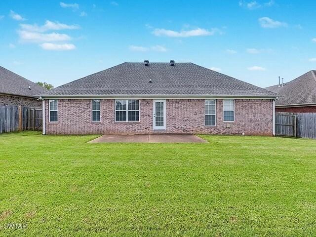 Building Photo - 47 Shaded Brook Ln