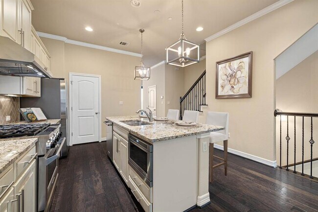 Building Photo - 11829 Terraza Cir